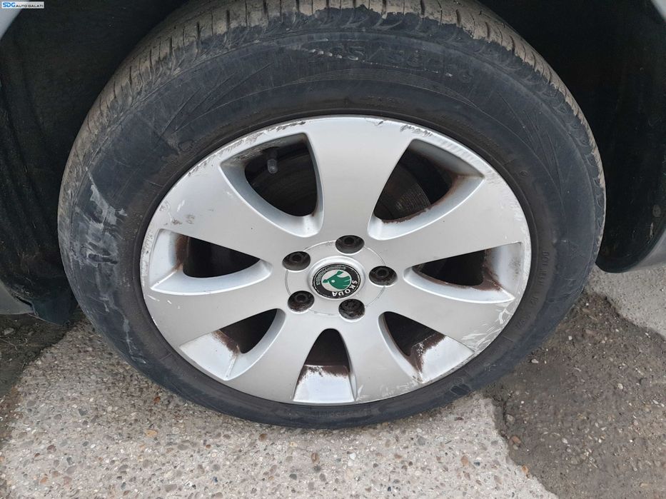 Set 4 Jante Roti Aliaj 205 55 16 R16 5x112 Volkswagen Golf 7 2013 - 2017 [K8914]