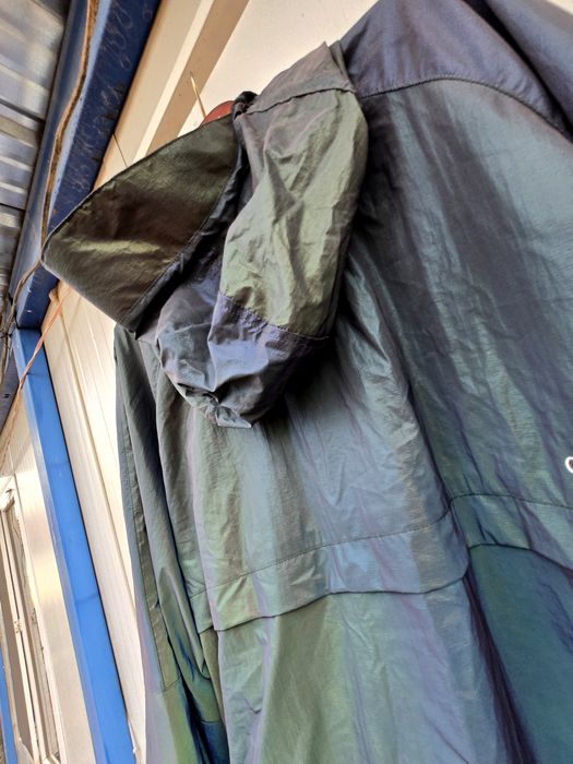 Calvin Klein уникален дамски екип къса пола с горница нов хамелеон  Л