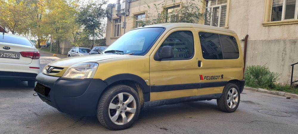 Peugeot Partner автомобиль для бизнеса