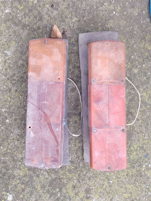 Задни стопове за товарна кола