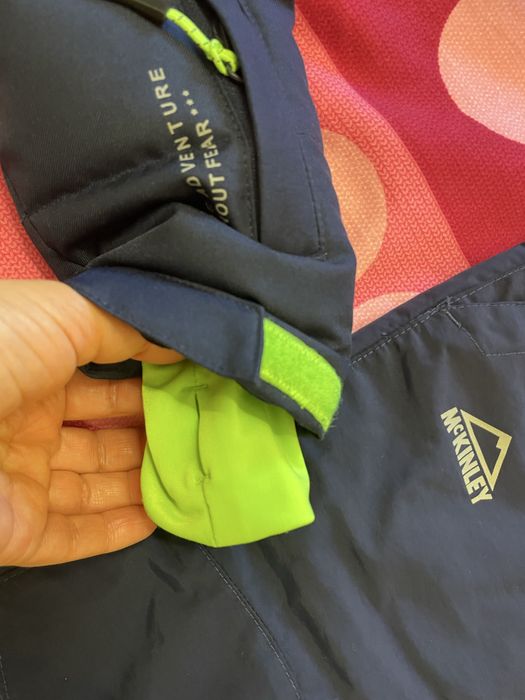 Geaca C&A baiat 4 ani