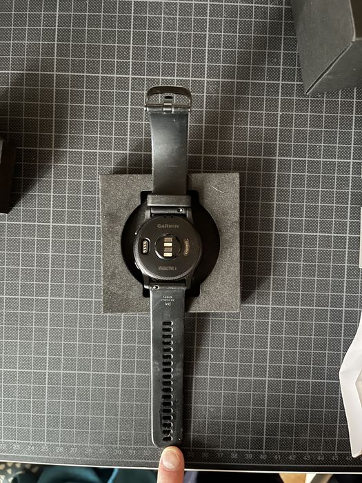 Garmin Vivoactive 4
