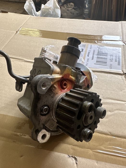 Pompa inalte presiune cu senzor regulator audi a4 b8.5 2.0d cjc cgl