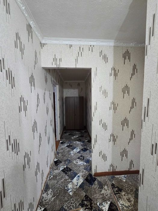 Сдается 2 комнатная квартира ор.р Центральная Аптека Цена 2 млн сум