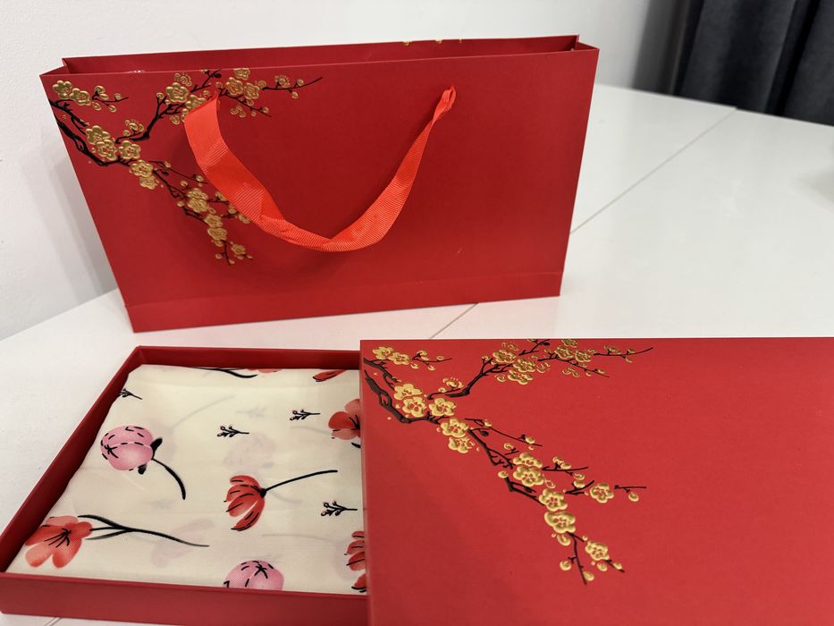 Платки на подарок