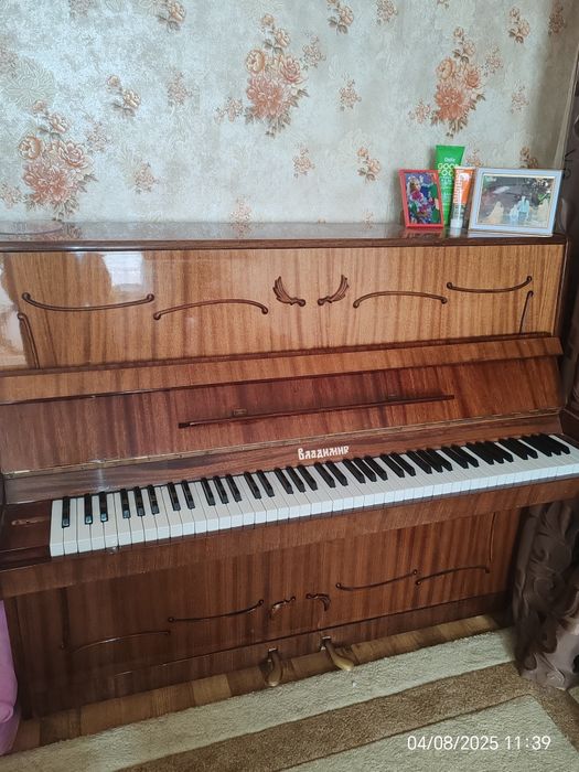 Продам фортепиано