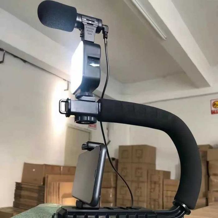 5в1 Комплект за видеоклипове с LED светлина, микрофон, статив трипод