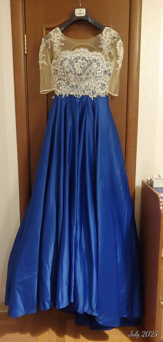 Платье вечернее для девушек