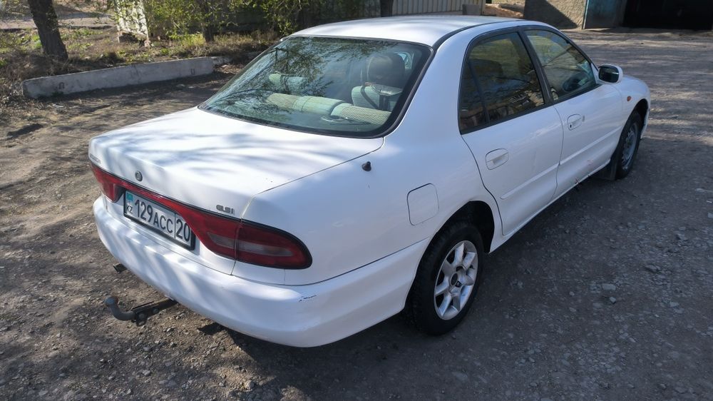 Митсубиси галант