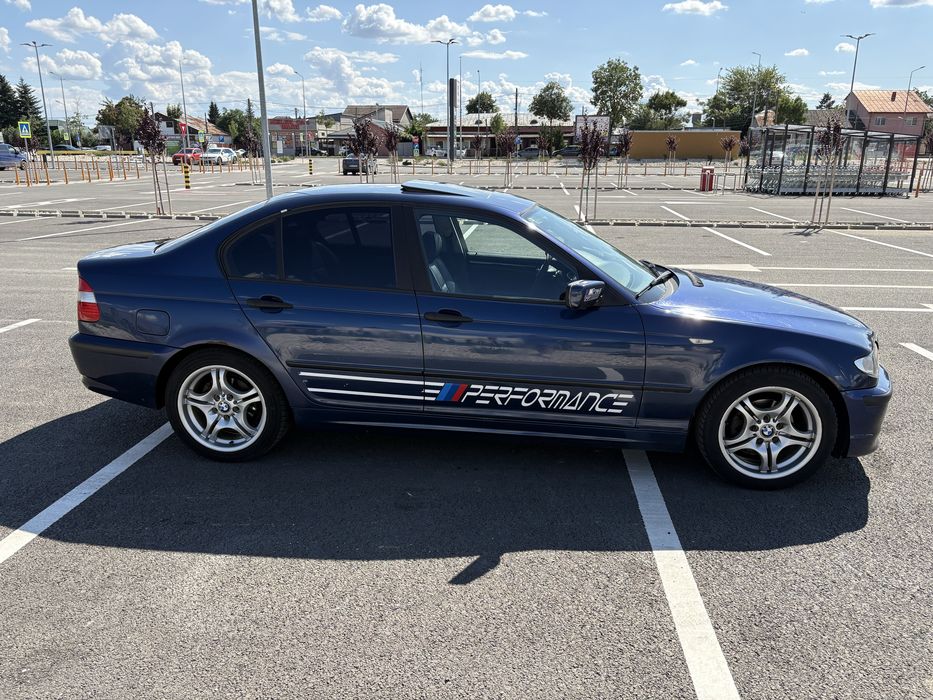 BMW 3 Series 2003 — imagine 4