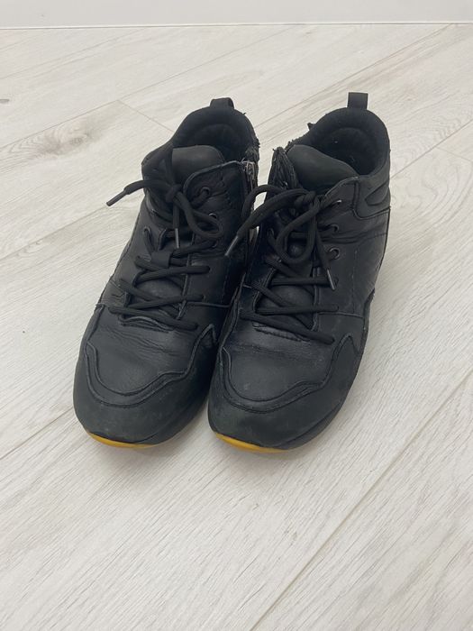 Продам обувь подростковую