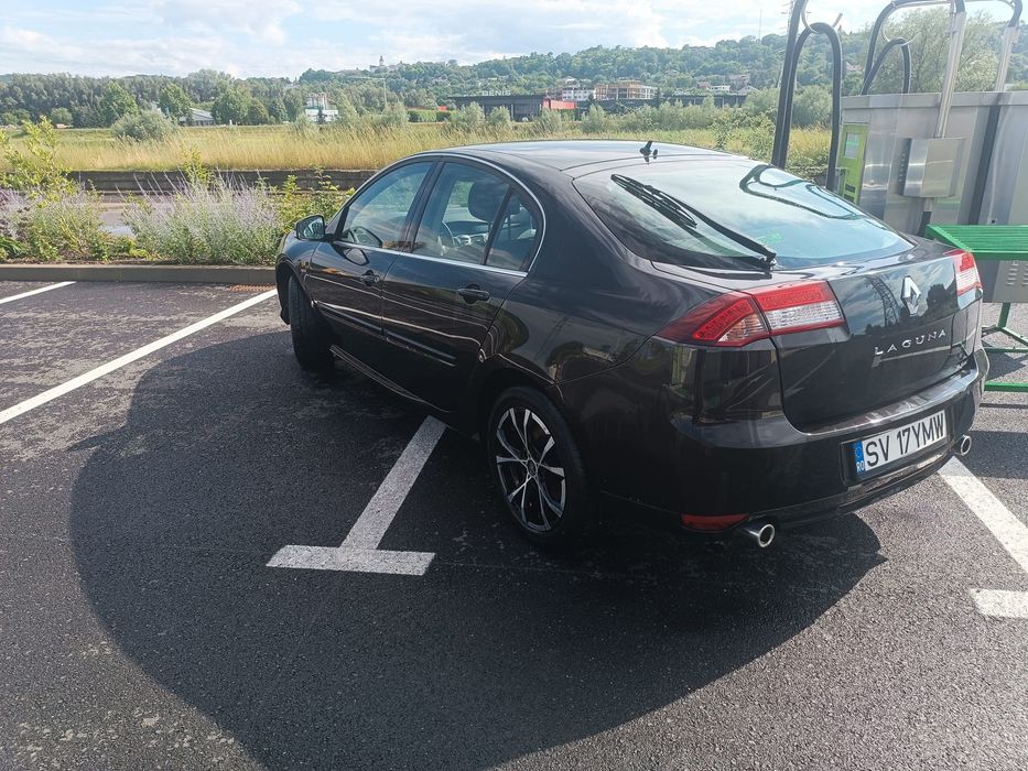 Renault Laguna  2015  automat