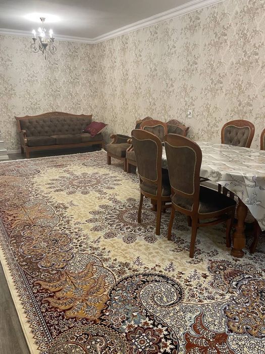 Бий Ул. Зиёлилар. Продается дом. Ориентир Х Мед центр..