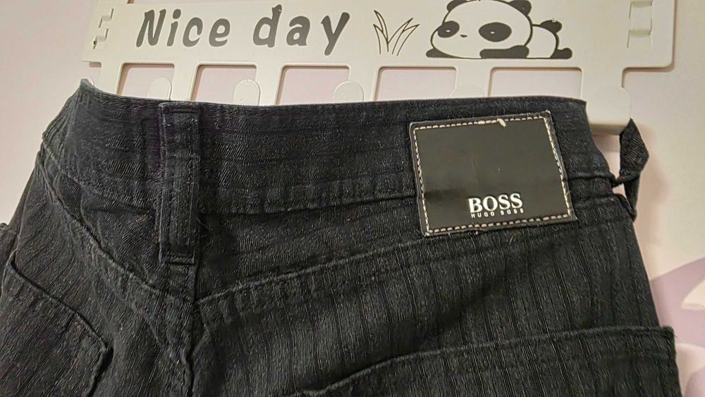 BOSS Hugo Boss Texas” W33 L32 Blugi negri textură cu dungi verticale