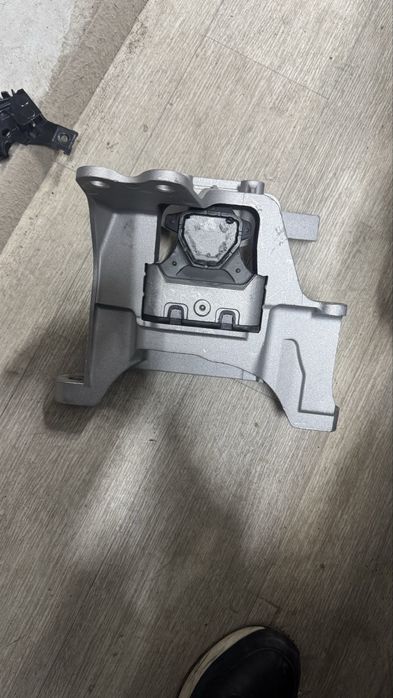 Подушка Changan uni-V