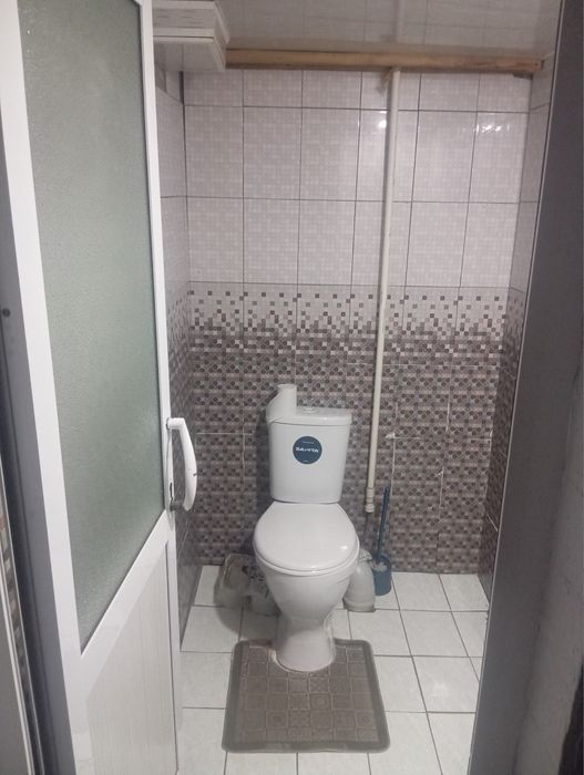 5 sotix uchaska sotiladi.