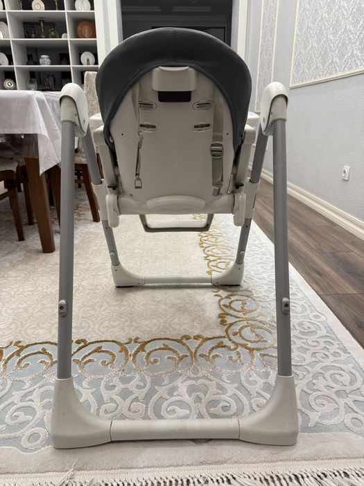 Стульчик для кормления pegperego