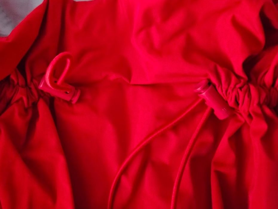 Червена пола балон H&M