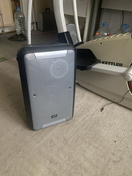 Boxă bluetooth cu intrare ptr chitara.