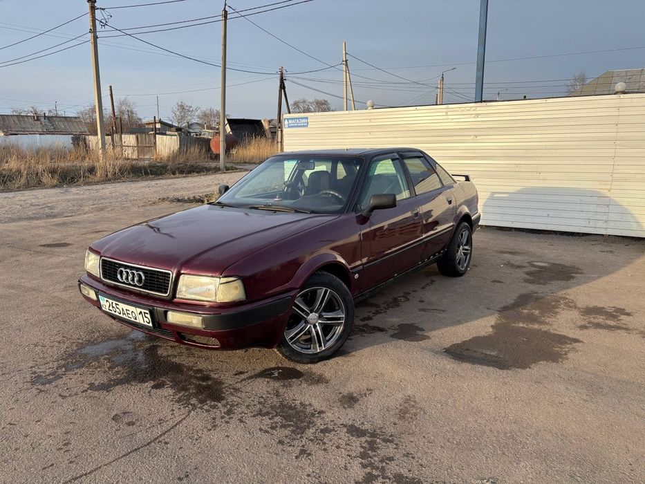 Продам Ауди 80 б4
