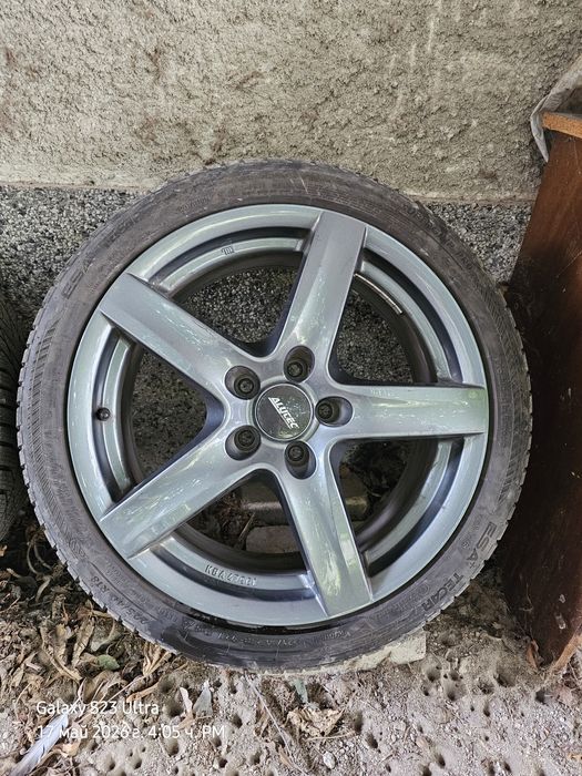 Алуминиеви джанти с гуми
