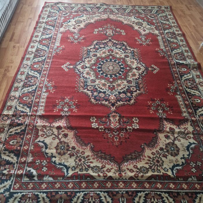 Продам два ковра