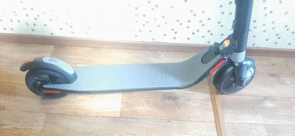 Продам электросамокат