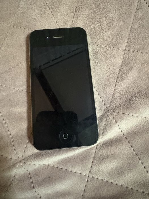 Vand iphone 4 GSM