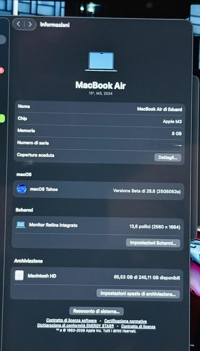 MacBook Air 13” M3 (2024) – 8GB RAM – 256GB SSD – 94% baterie