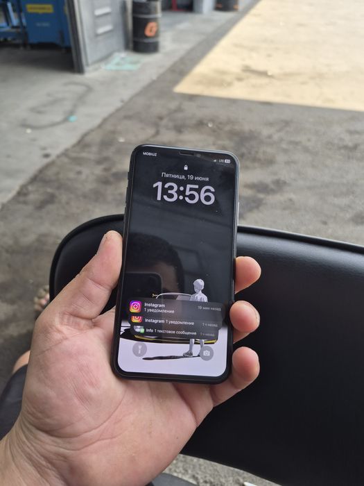 Iphone x 64 gbli