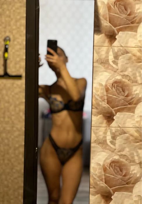 Нежно бродирано бельо - комплект