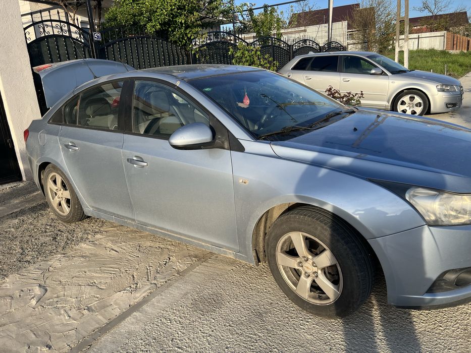 CHEVROLET Cruze 2010 — imagine 4