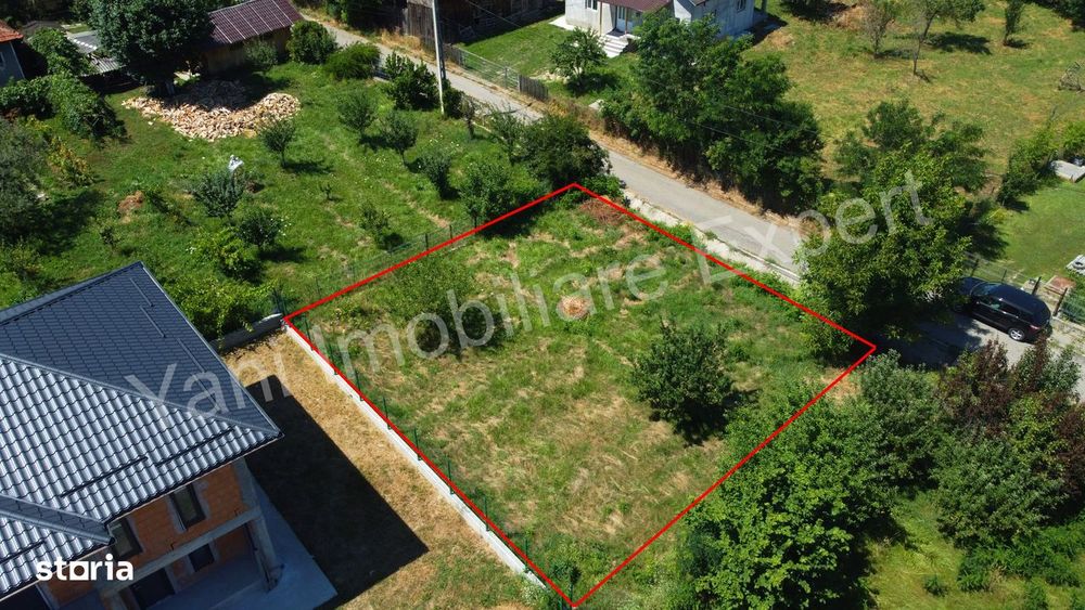 Teren 354 mp de vânzare în Curtea de Argeș.