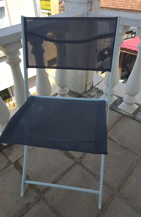 Комплект маса за градина 4 стола  с чадър нови от Германия 

Размер н