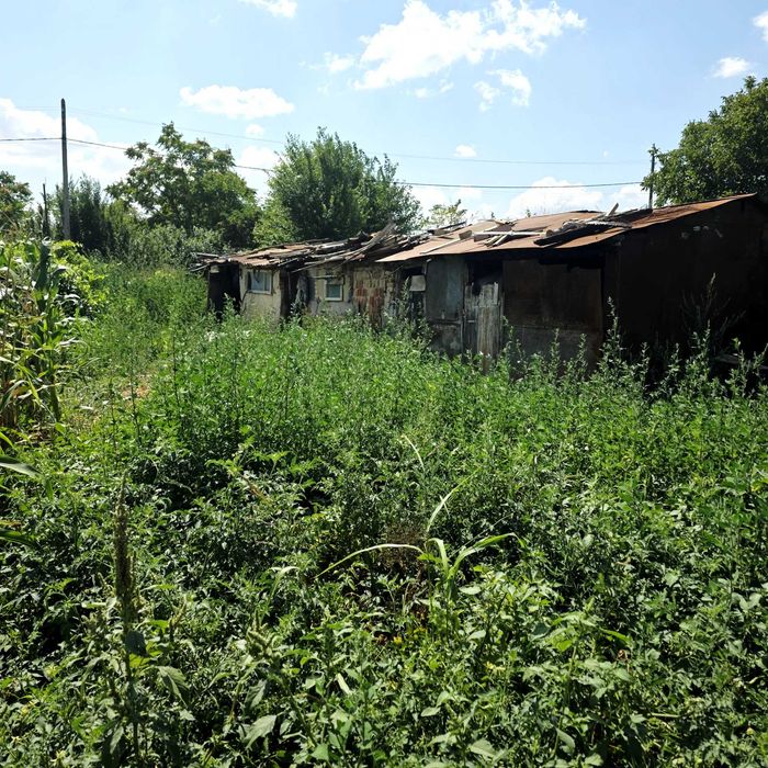 Продавам парцел с овошки