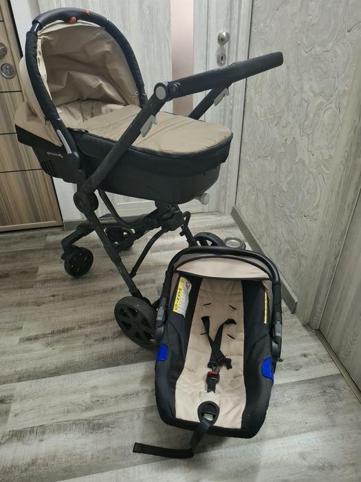 Căruț copil plus scoica auto stare bună adus  Spania   foarte bine îngrijit si curat