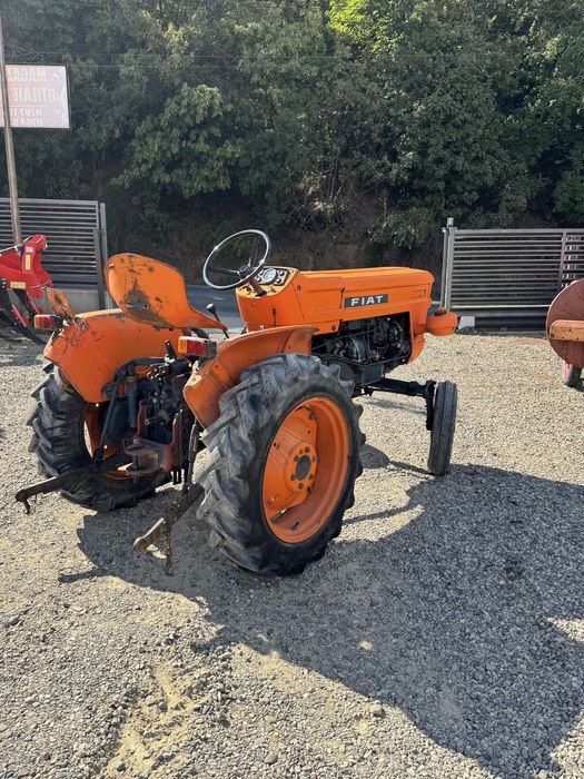 Vand tractor fiat 250