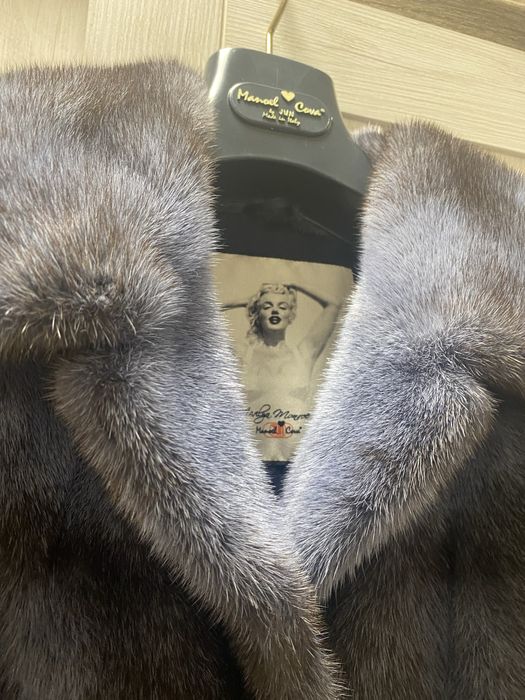 Продам шубу италия