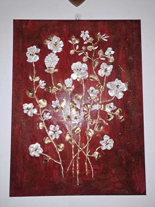 Tablou handmade floral 3D pe pânză, fundal roșu și auriu