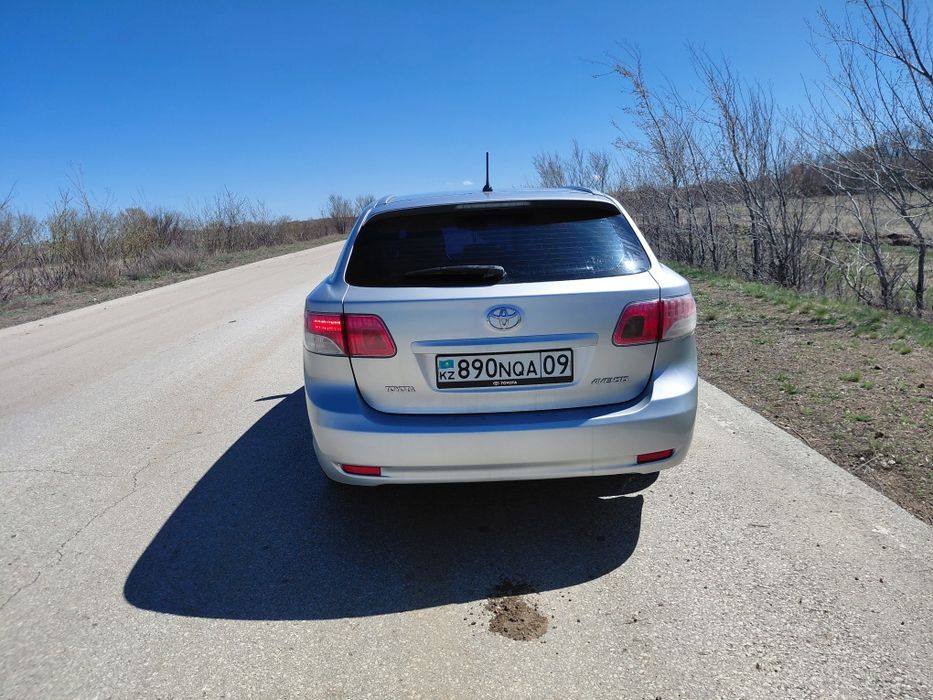 Продам Тойота авенсис
