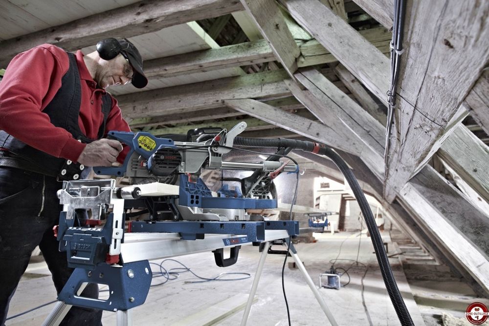 Торцовочная пила Bosch GCM 8 SJL Professional
