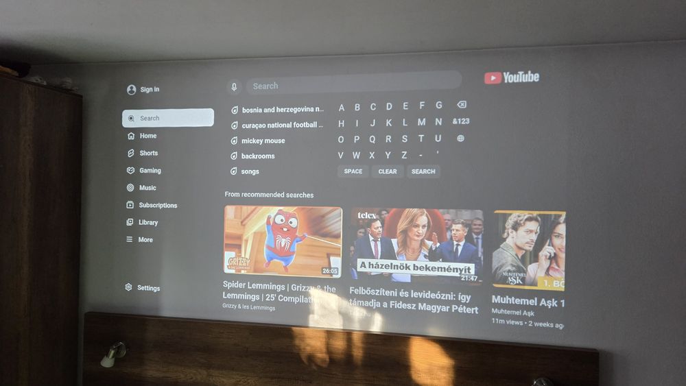 Proiector Beamer Ultimea Poseidon E40, Android TV 11.0