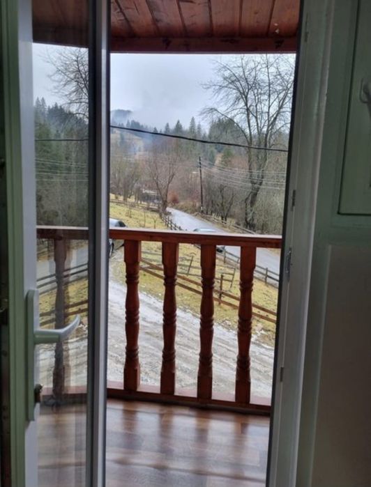 Liber de Revelion și Crăciun, Închiriez cabană în Albac