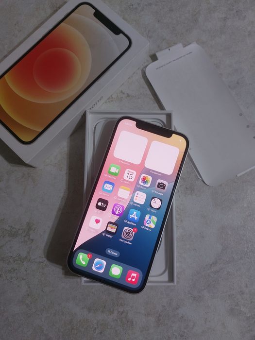 IPhone 12 128Гб в идеале