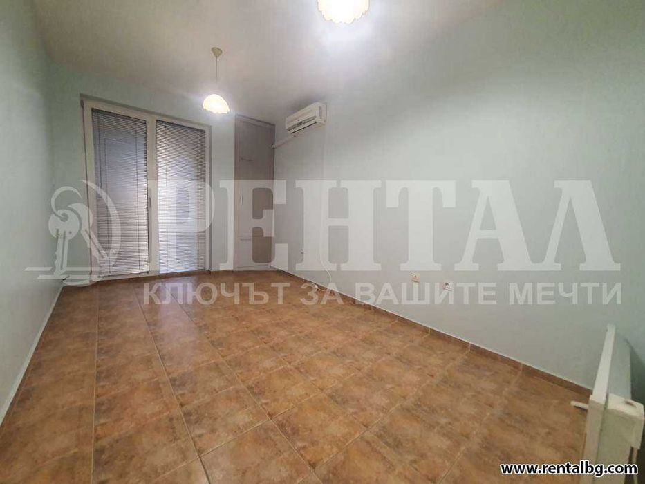 Дава се под наем Офис в Пловдив, Център - 65 кв.м за 450 € - Снимка #8