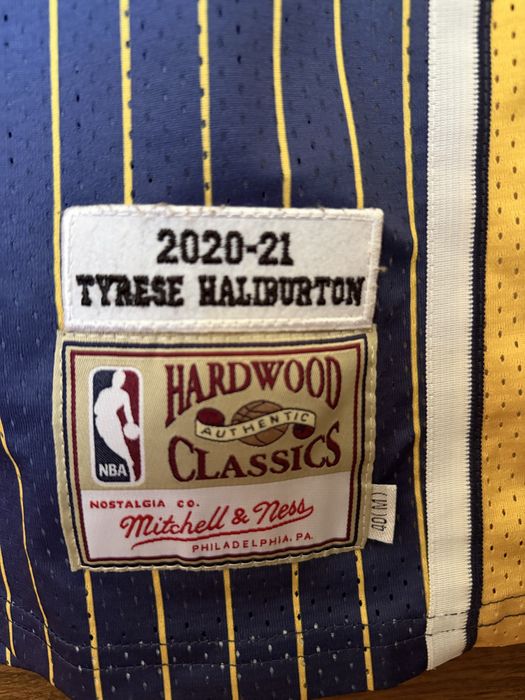 NBA Потник Haliburton M Размер