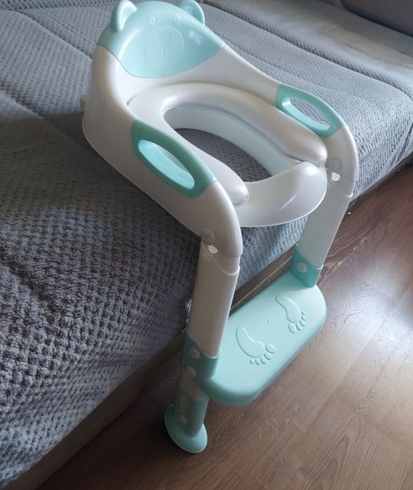 Продам сидение на унитаз