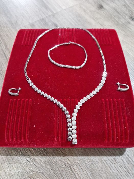 Златен женски сет 14 карата