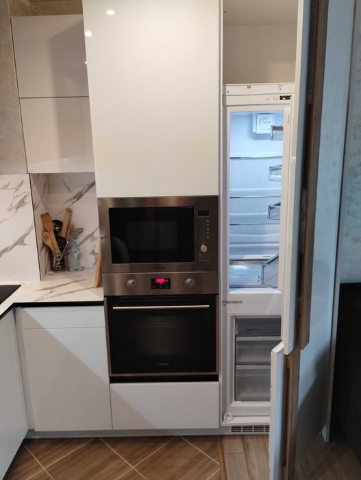 Дава се под наем Двустаен апартамент в Пловдив, Южен - 45 кв.м за 382.5 € - Снимка #9