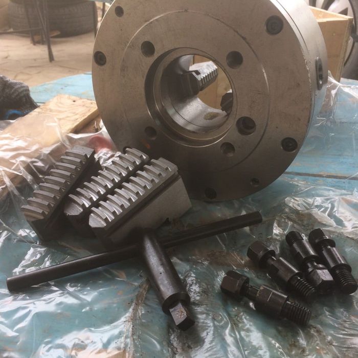 Токарный патрон K11-250/C6 новый